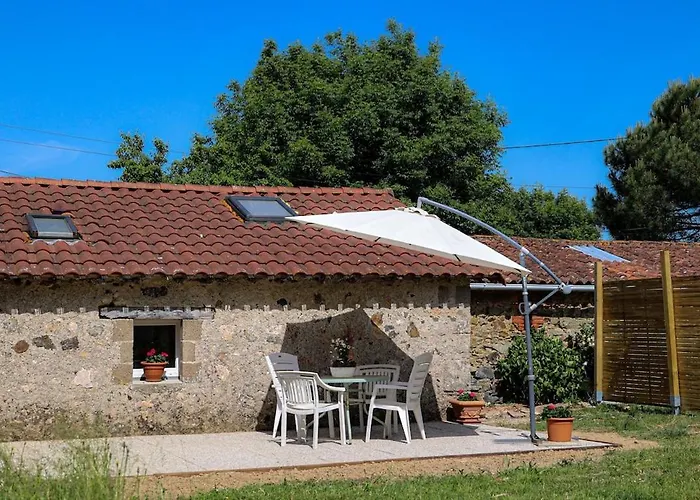 Refuge De Deux Pins Holiday home *